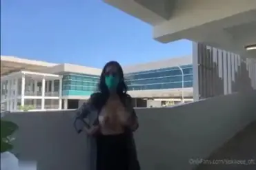 Siskaeee Sange Berat Dientot Di Bandara YIA WOT Lumer 2026 HD